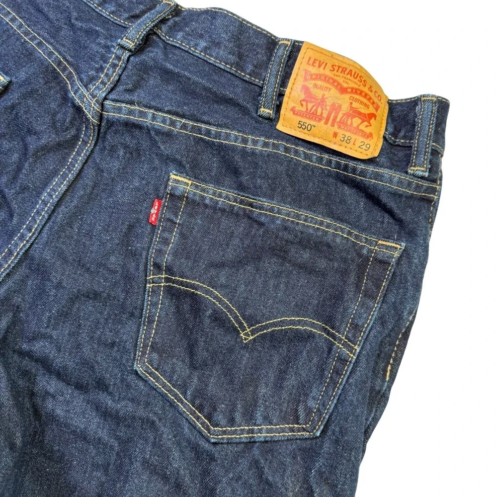 Levi's 550 Relaxed Fit Jeans Dark Wash Denim Everyday Wear Men's Size W38 L29